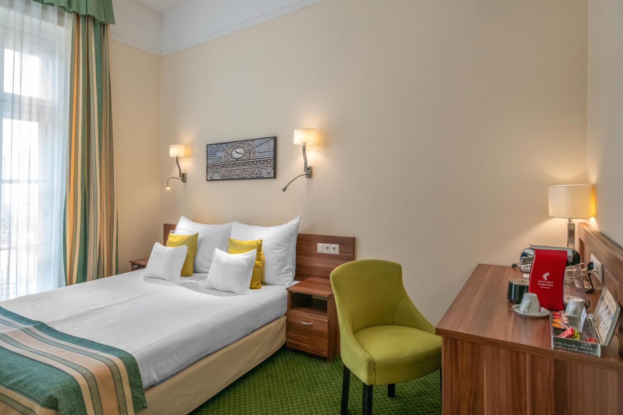 Hotel President Budapest Luaran gambar
