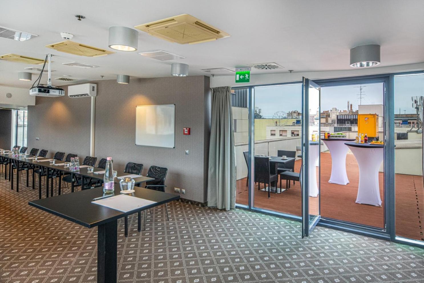 Hotel President Budapest Luaran gambar