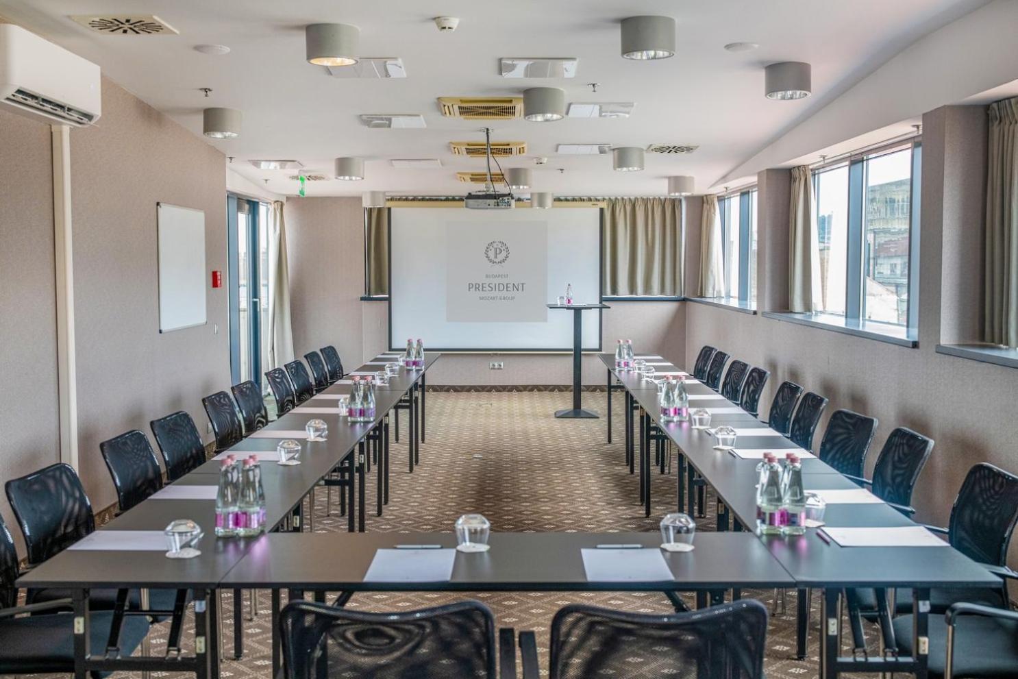 Hotel President Budapest Luaran gambar